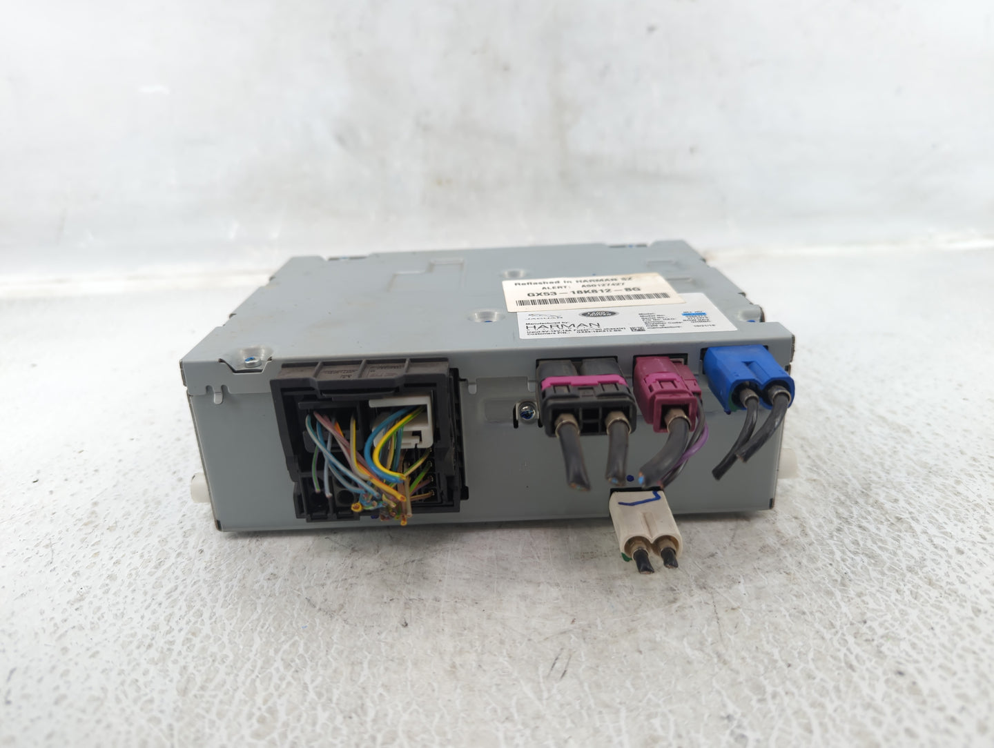 2015-2016 Land Rover Discovery Sport Am Fm Cd Player Radio Receiver - Oemusedautoparts1.com