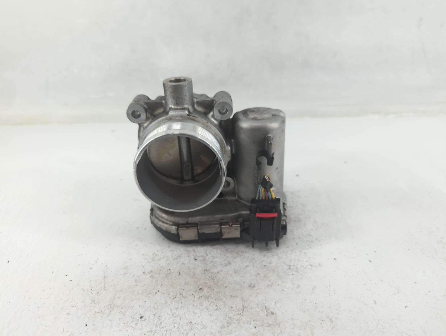 2015-2017 Land Rover Discovery Sport Throttle Body P/N:CM5E 9F991 AD Fits Fits 2014 2015 2016 2017 OEM Used Auto Parts - Oem