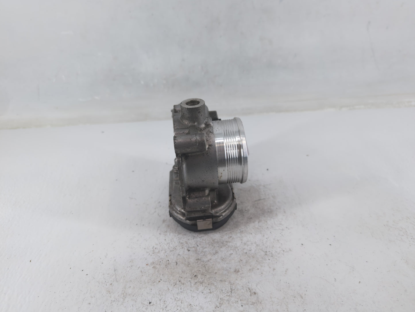 2015-2017 Land Rover Discovery Sport Throttle Body P/N:CM5E 9F991 AD Fits Fits 2014 2015 2016 2017 OEM Used Auto Parts - Oem