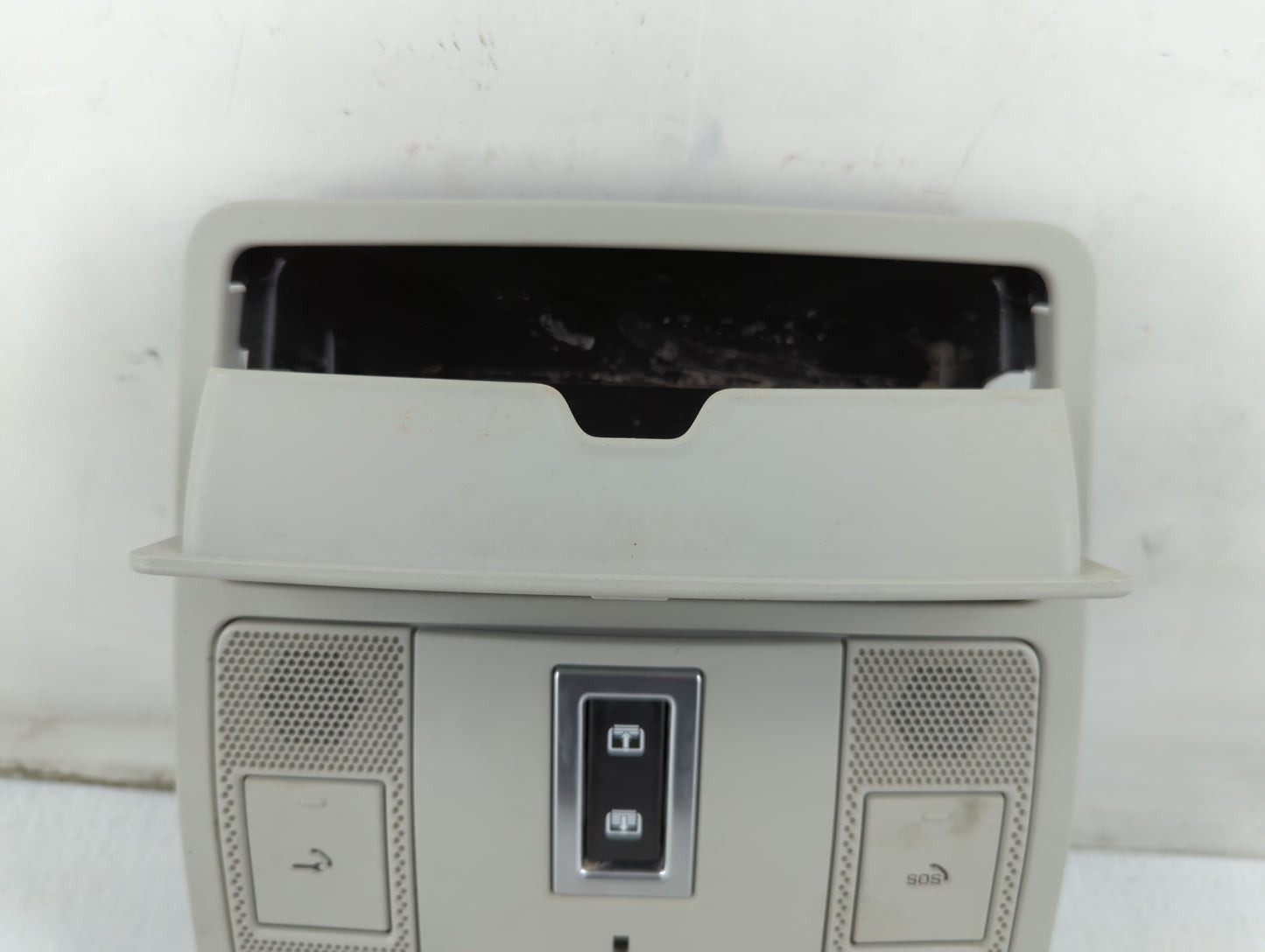 2016 Land Rover Discovery Sport Overhead Roof Console - Oemusedautoparts1.com