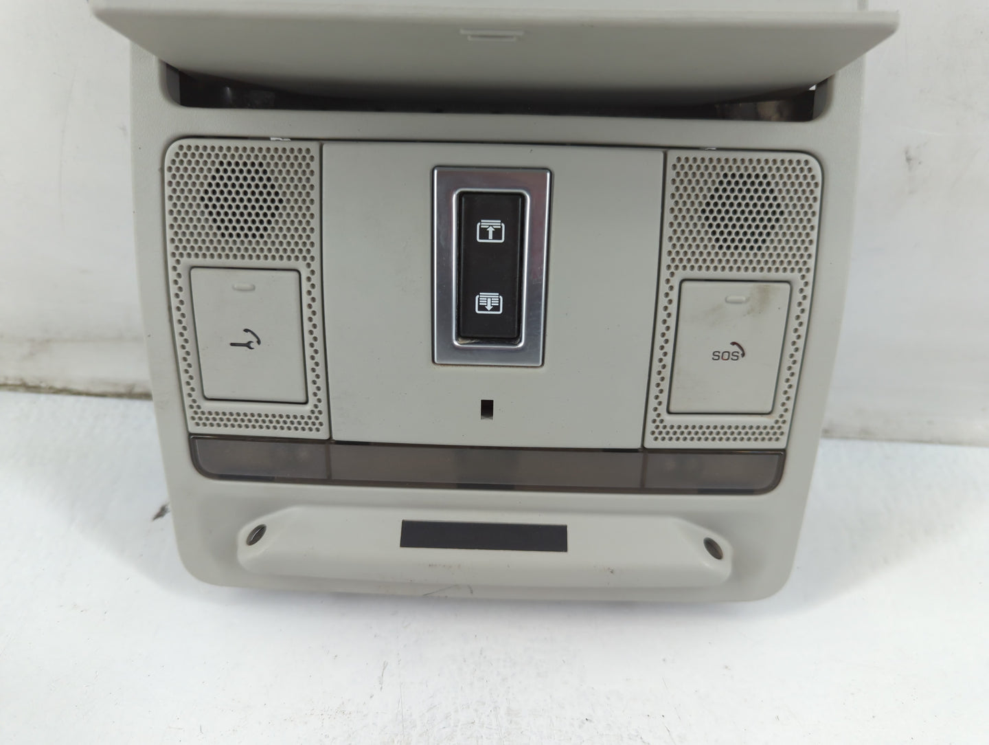 2016 Land Rover Discovery Sport Overhead Roof Console - Oemusedautoparts1.com