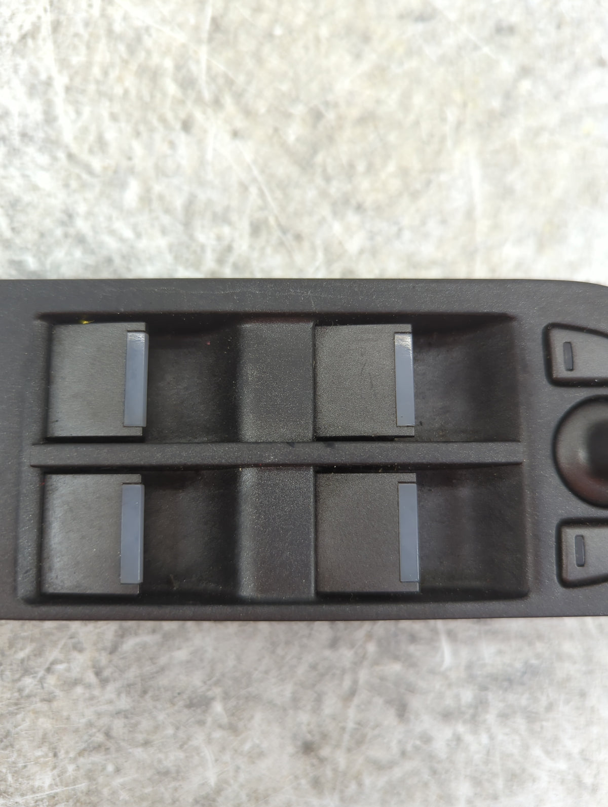 2016 Land Rover Evoque Master Power Window Switch Replacement Driver Side Left P/N:BJ32-14540-AB Fits OEM Used Auto Parts - 