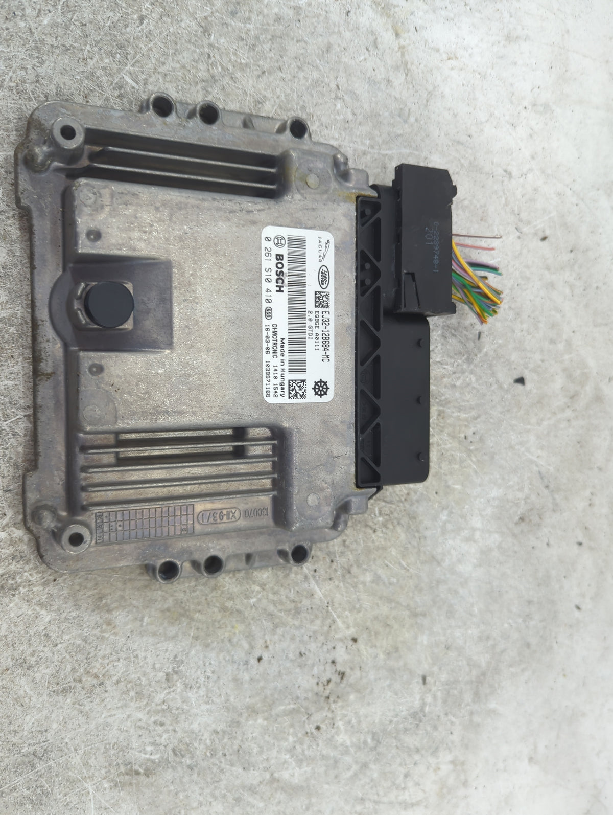 2016 Land Rover Evoque PCM Engine Control Computer ECU ECM PCU OEM P/N:EJ32-12B684-MC 0261S10410 Fits 2014 2015 2017 OEM Use