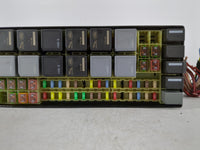 2014-2016 Land Rover Lr4 Fusebox Fuse Box Panel Relay Module P/N:GH22-14299-AGA Fits Fits 2014 2015 2016 OEM Used Auto Parts