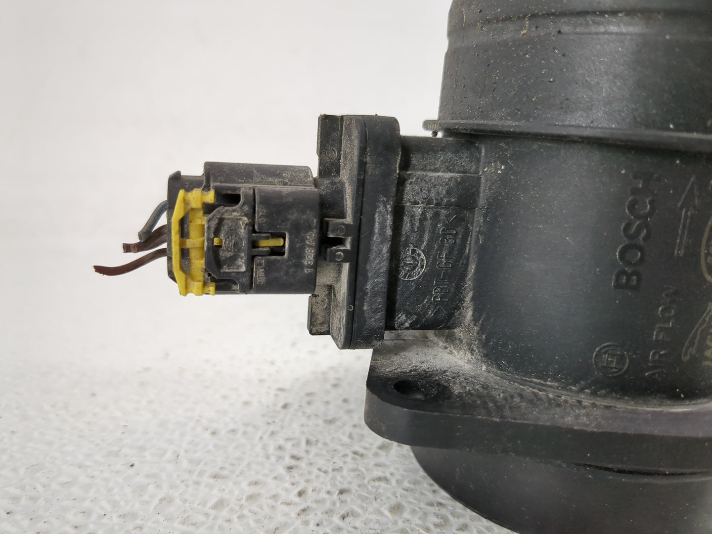 2016 Land Rover Lr4 Mass Air Flow Meter Maf - Oemusedautoparts1.com