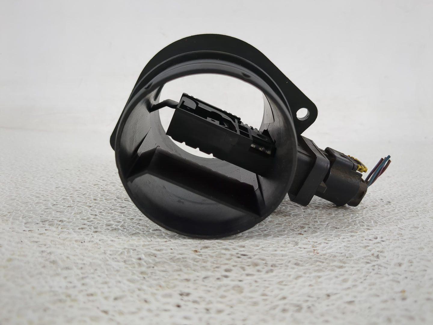 2016 Land Rover Lr4 Mass Air Flow Meter Maf - Oemusedautoparts1.com