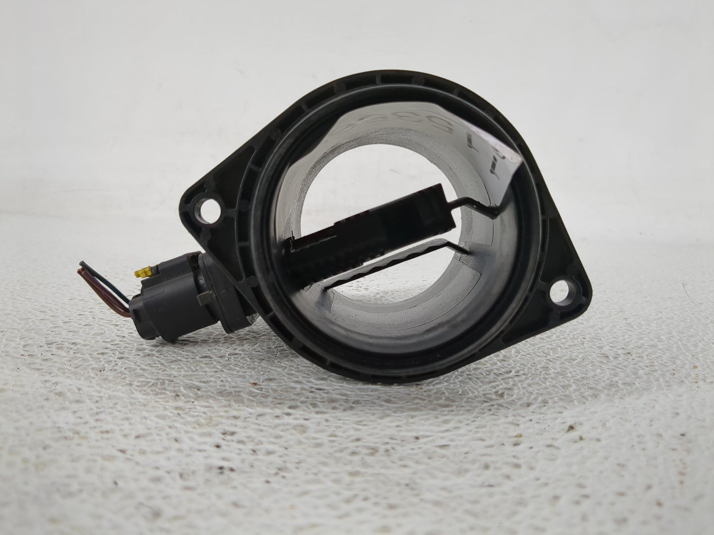 2016 Land Rover Lr4 Mass Air Flow Meter Maf - Oemusedautoparts1.com