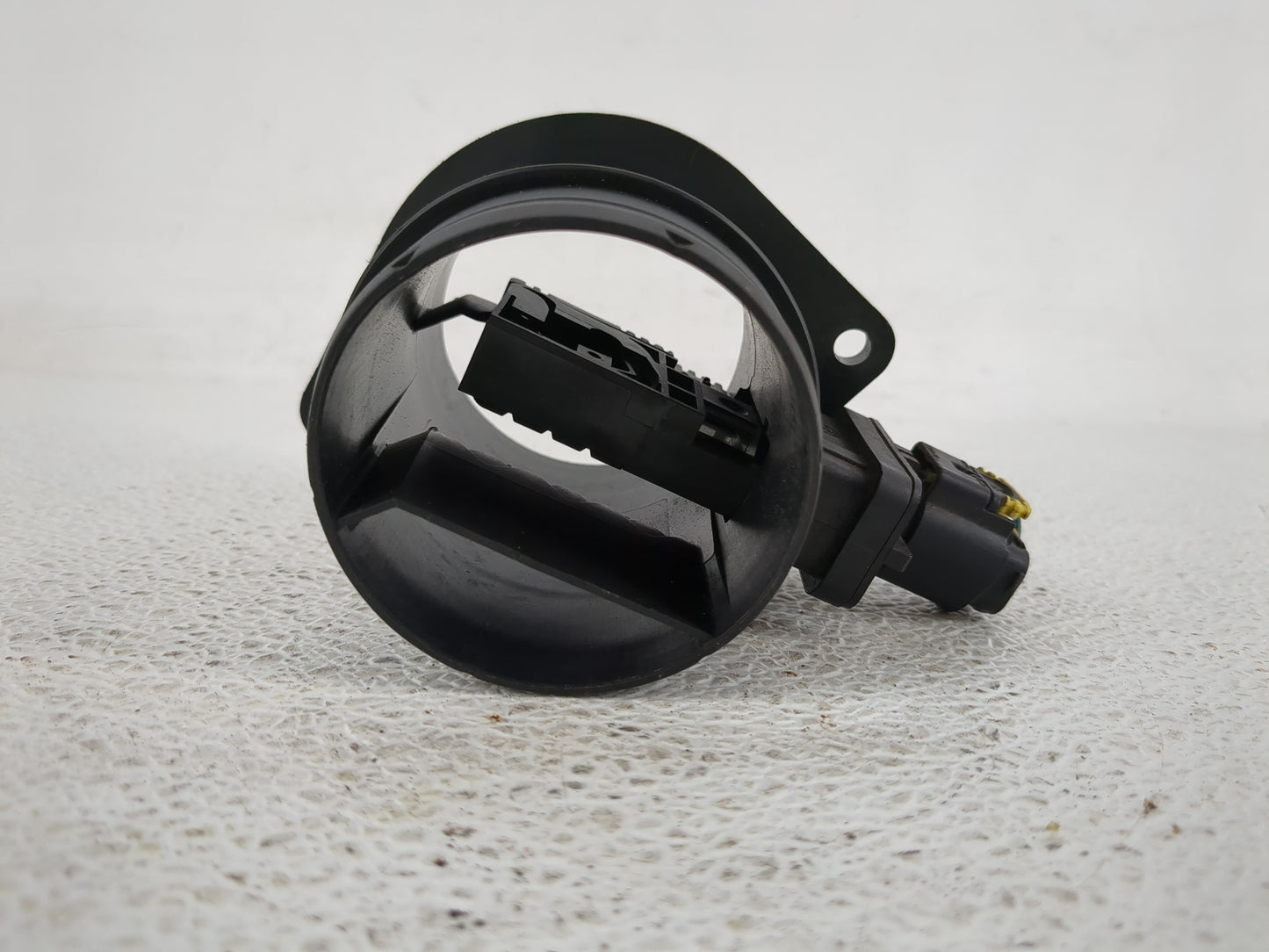2016 Land Rover Lr4 Mass Air Flow Meter Maf - Oemusedautoparts1.com