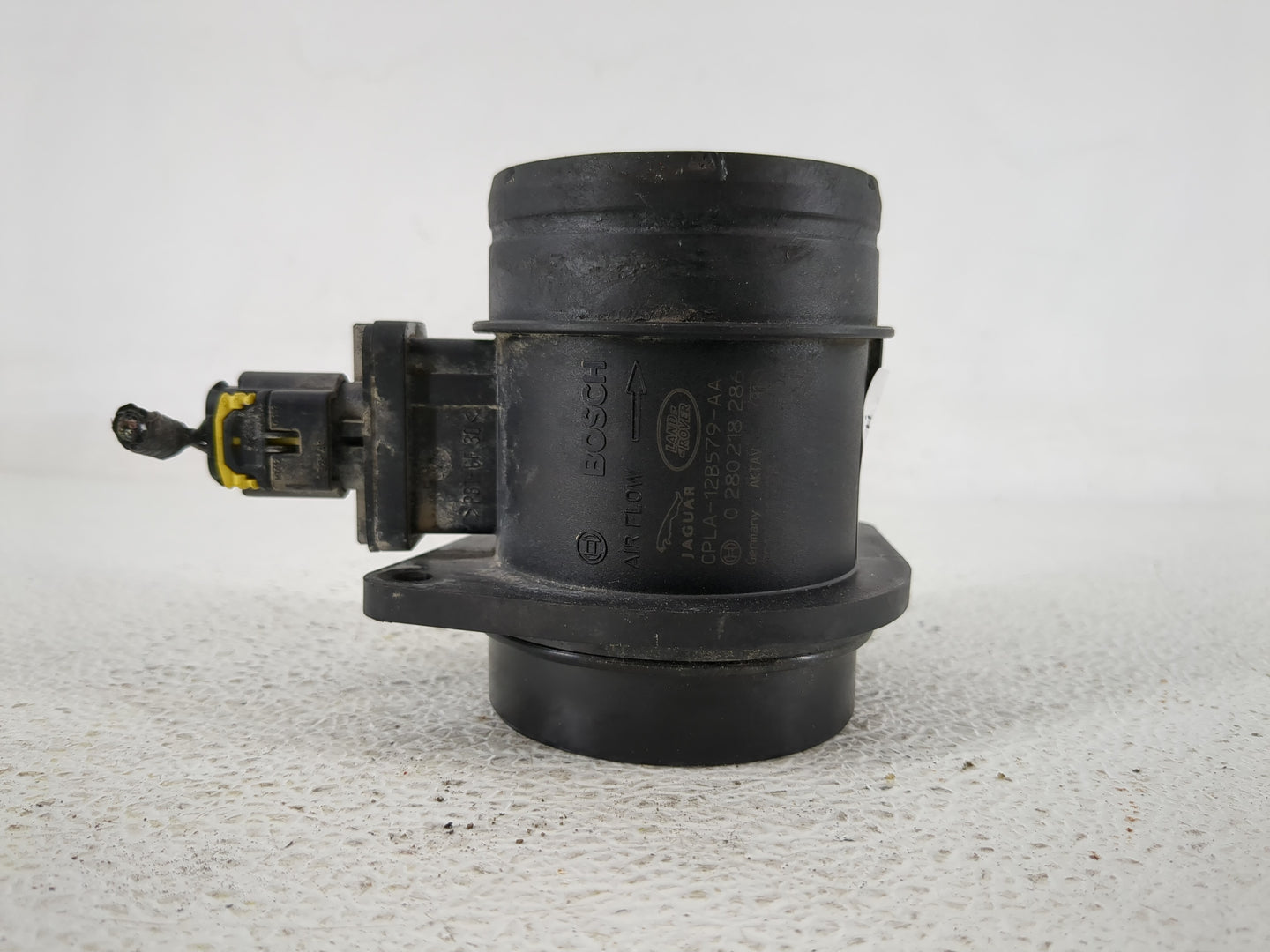 2016 Land Rover Lr4 Mass Air Flow Meter Maf - Oemusedautoparts1.com