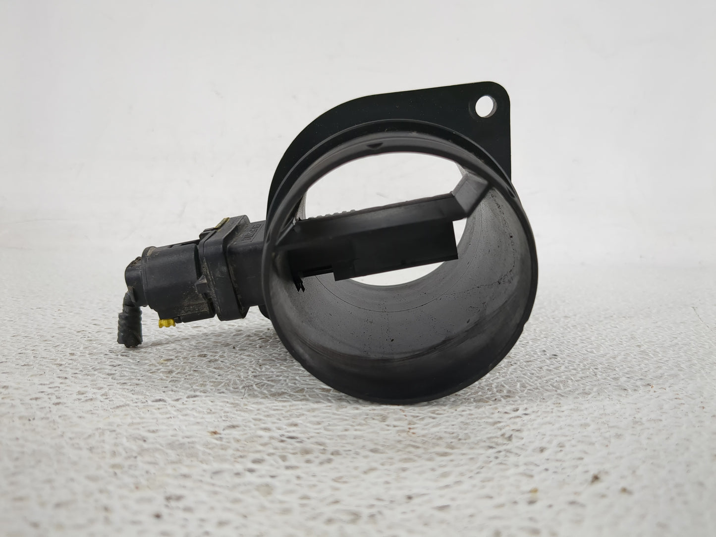 2016 Land Rover Lr4 Mass Air Flow Meter Maf - Oemusedautoparts1.com