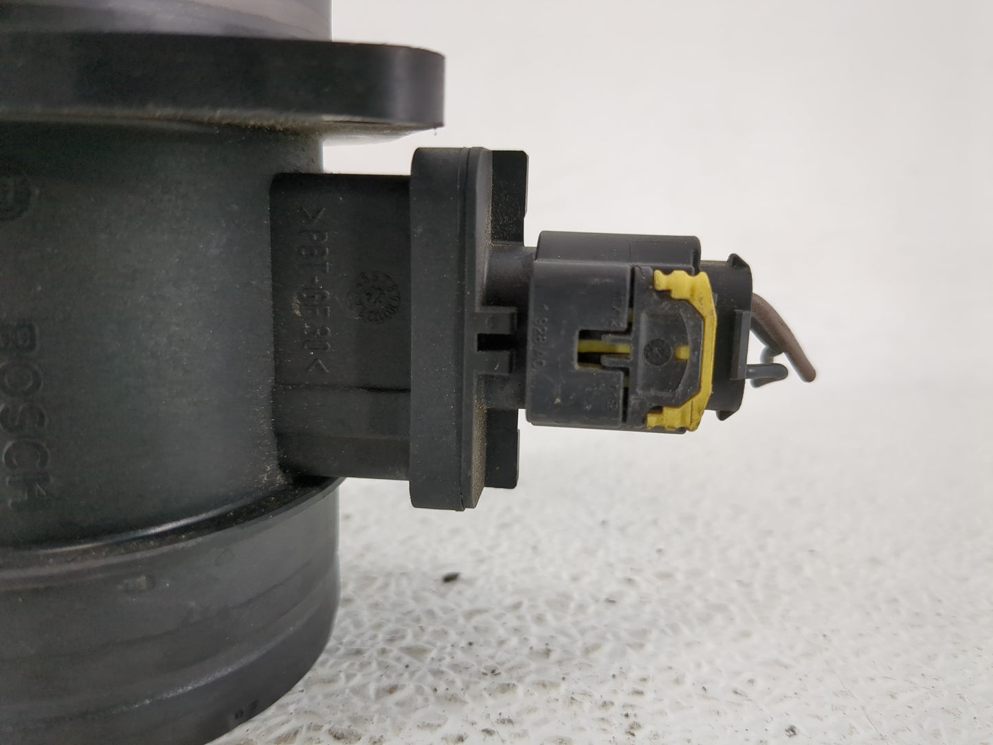 2016 Land Rover Lr4 Mass Air Flow Meter Maf - Oemusedautoparts1.com