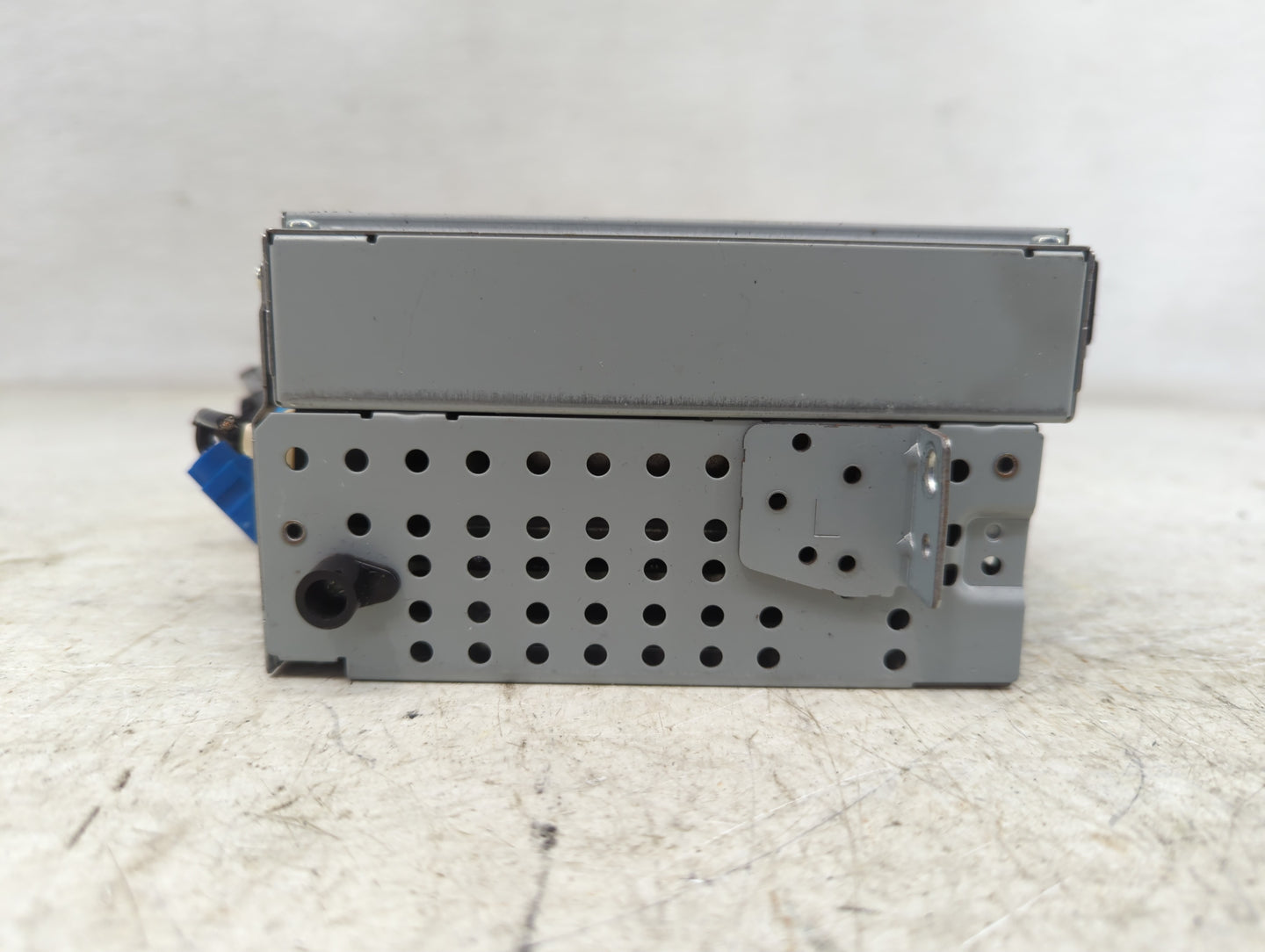 2012-2016 Land Rover Lr4 Radio AM FM Cd Player Receiver Replacement P/N:50645928 AA CF6N-18C815-JP Fits OEM Used Auto Parts 