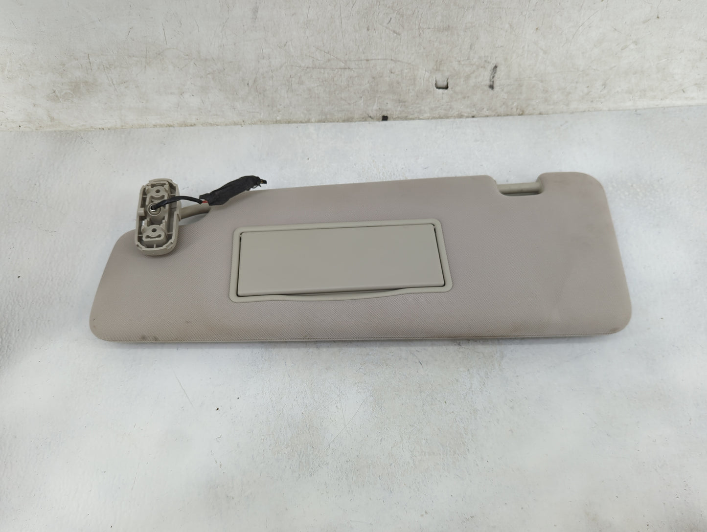 2010-2016 Land Rover Lr4 Sun Visor Shade Replacement Driver Left Mirror Fits Fits 2010 2011 2012 2013 2014 2015 2016 OEM Use