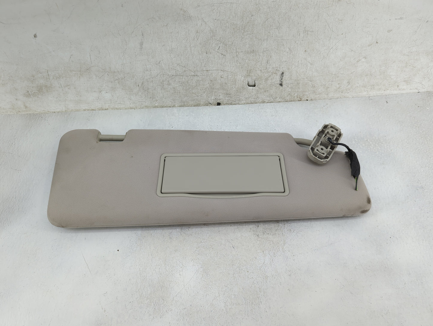 2010-2016 Land Rover Lr4 Sun Visor Shade Replacement Passenger Right Mirror Fits Fits 2010 2011 2012 2013 2014 2015 2016 OEM