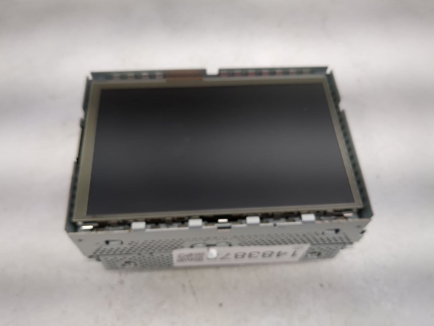 2016-2016 Land Rover Lr4 Information Display Screen 1483873 - Oemusedautoparts1.com