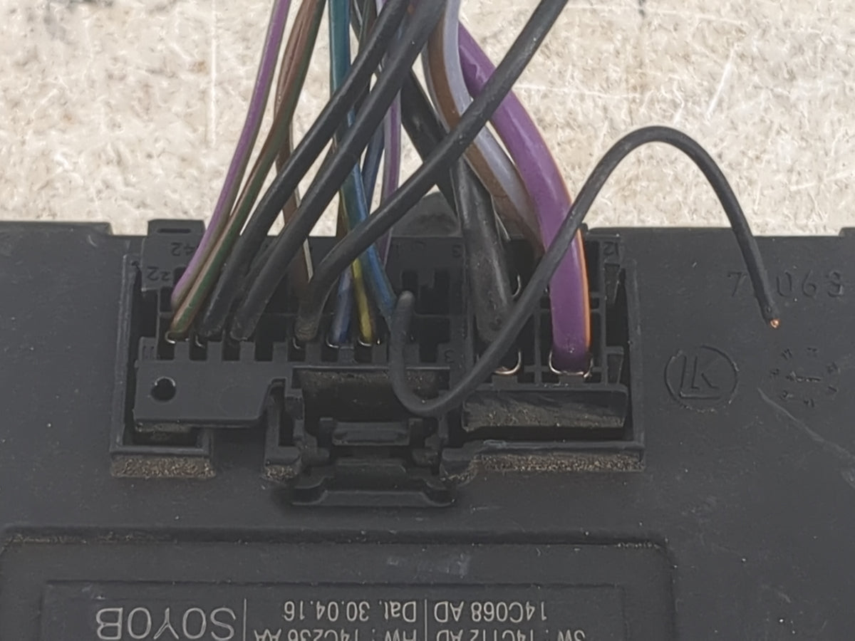 2010-2016 Land Rover Lr4 Door Control Module Bj32-14d620-ad|1012222600 - Oemusedautoparts1.com