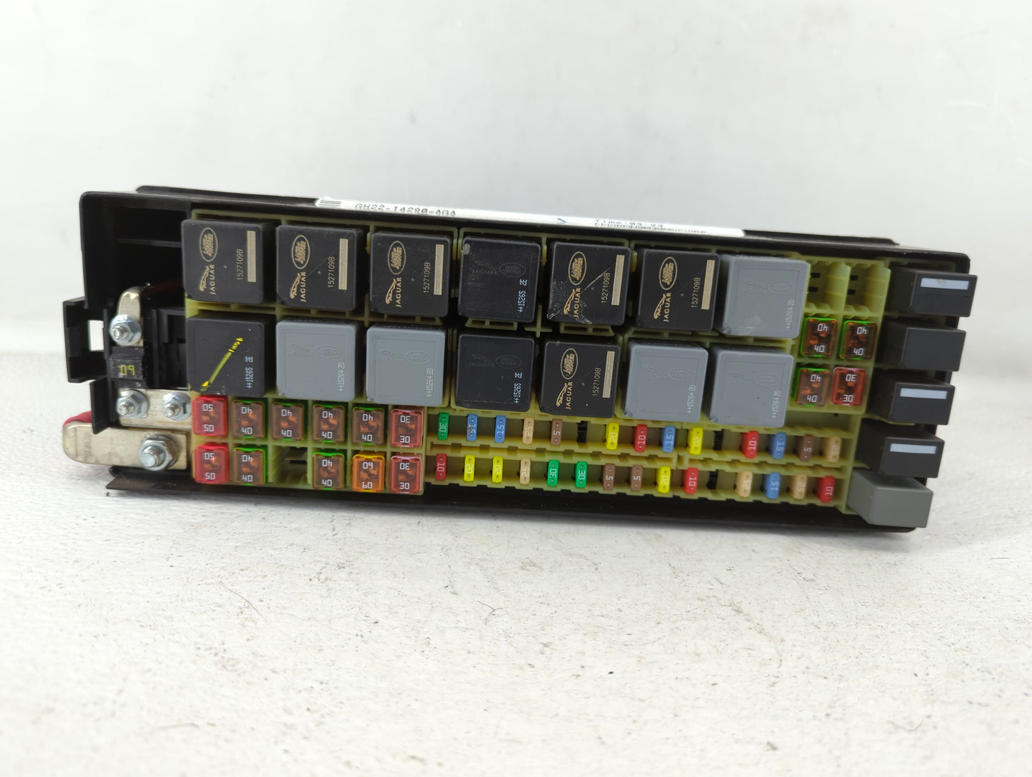 2014-2016 Land Rover Lr4 Fusebox Fuse Box Panel Relay Module Fits Fits 2014 2015 2016 OEM Used Auto Parts - Oemusedautoparts