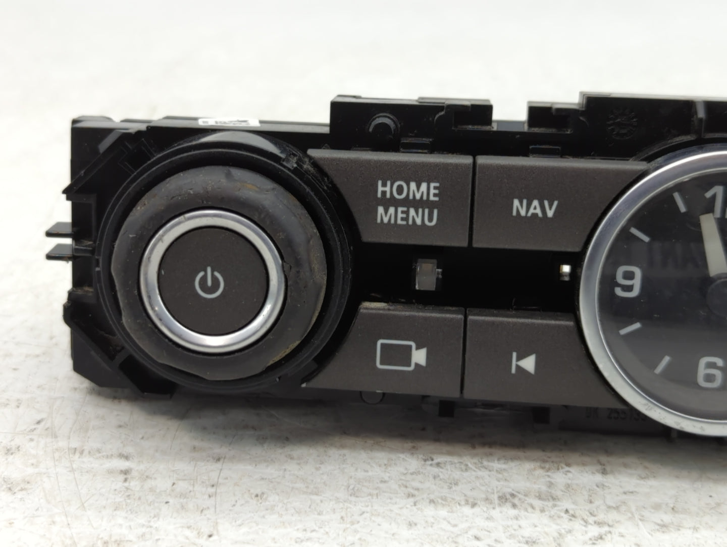 2010-2016 Land Rover Lr4 Radio AM FM Cd Player Receiver Replacement P/N:EH22-18C858-AB Fits OEM Used Auto Parts - Oemusedaut