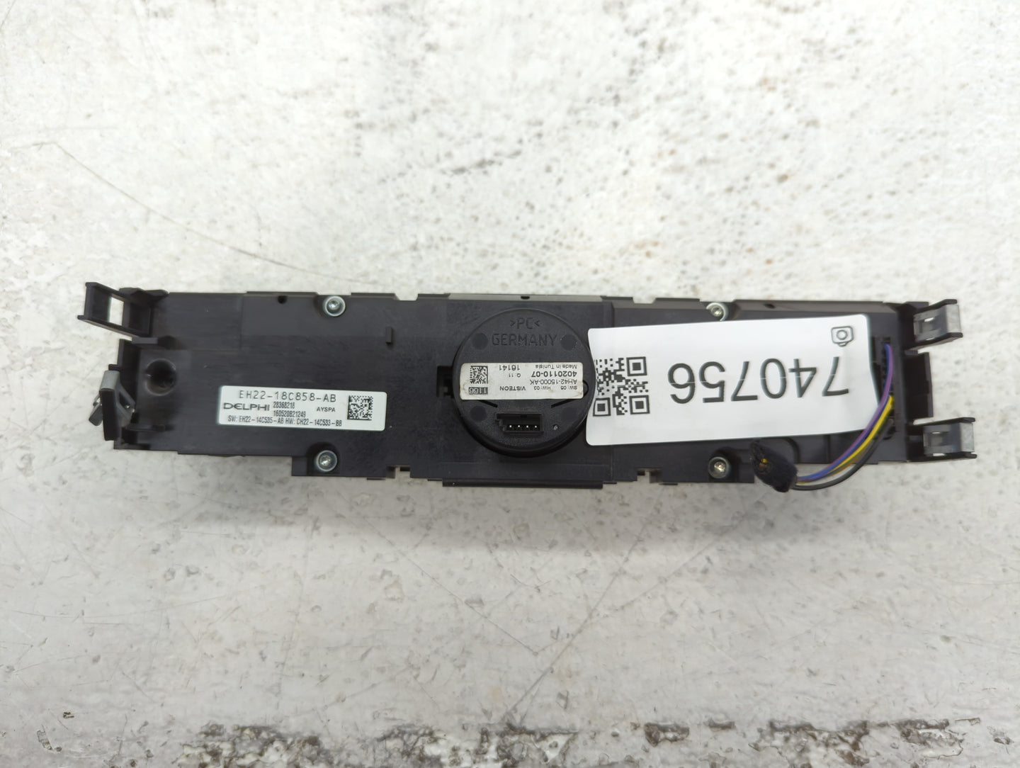 2010-2016 Land Rover Lr4 Radio AM FM Cd Player Receiver Replacement P/N:EH22-18C858-AB Fits OEM Used Auto Parts - Oemusedaut