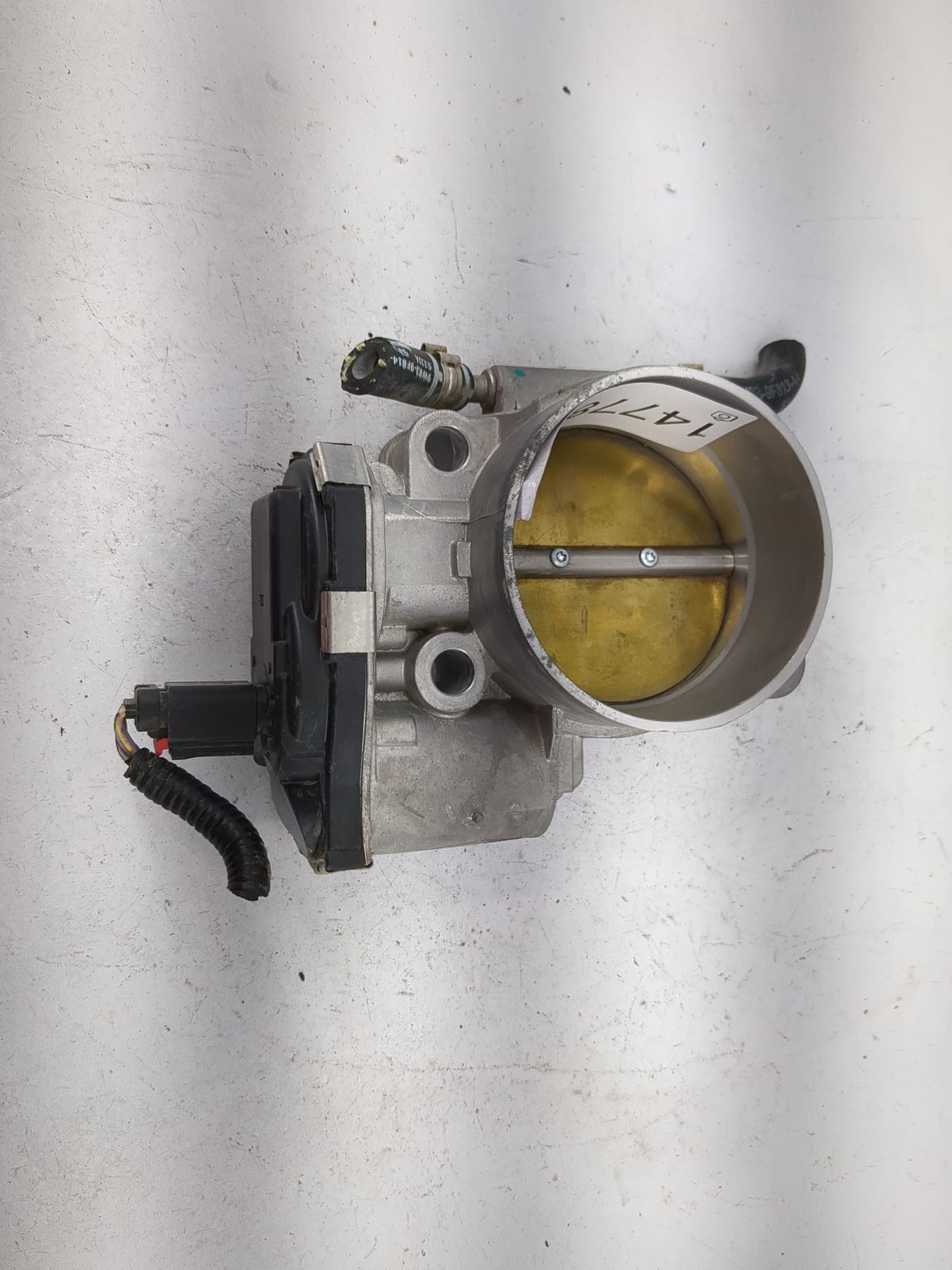 2013-2020 Land Rover Range Rover Throttle Body P/N:D3V9T 155031, A2C90654700 Fits Fits 2013 2014 2015 2016 2017 2018 2019 20