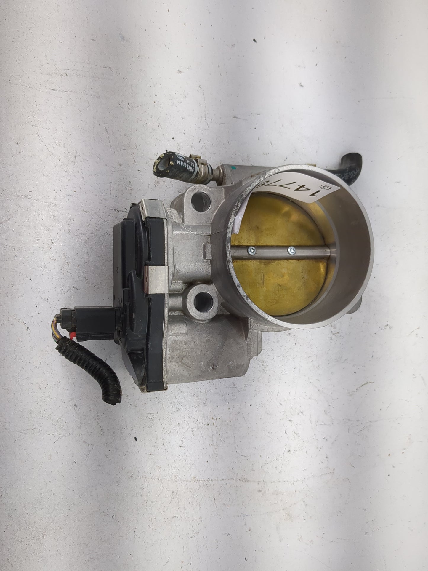 2013-2020 Land Rover Range Rover Throttle Body P/N:D3V9T 155031, A2C90654700 Fits Fits 2013 2014 2015 2016 2017 2018 2019 20