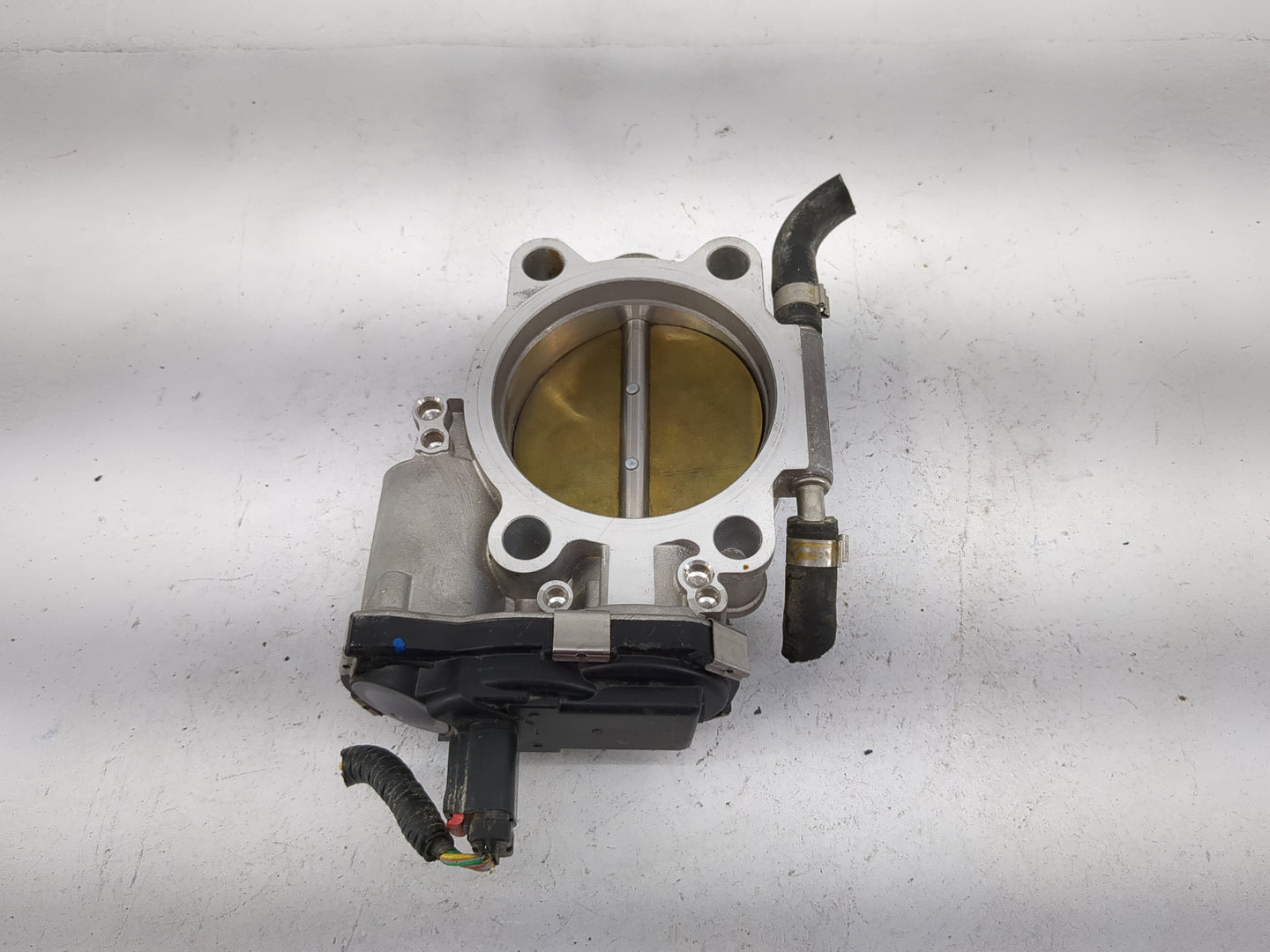 2013-2020 Land Rover Range Rover Throttle Body P/N:D3V9T 155031, A2C90654700 Fits Fits 2013 2014 2015 2016 2017 2018 2019 20
