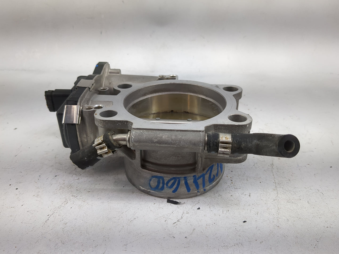 2013-2020 Land Rover Range Rover Throttle Body P/N:D3V9T 155031, A2C90654700 Fits Fits 2013 2014 2015 2016 2017 2018 2019 20