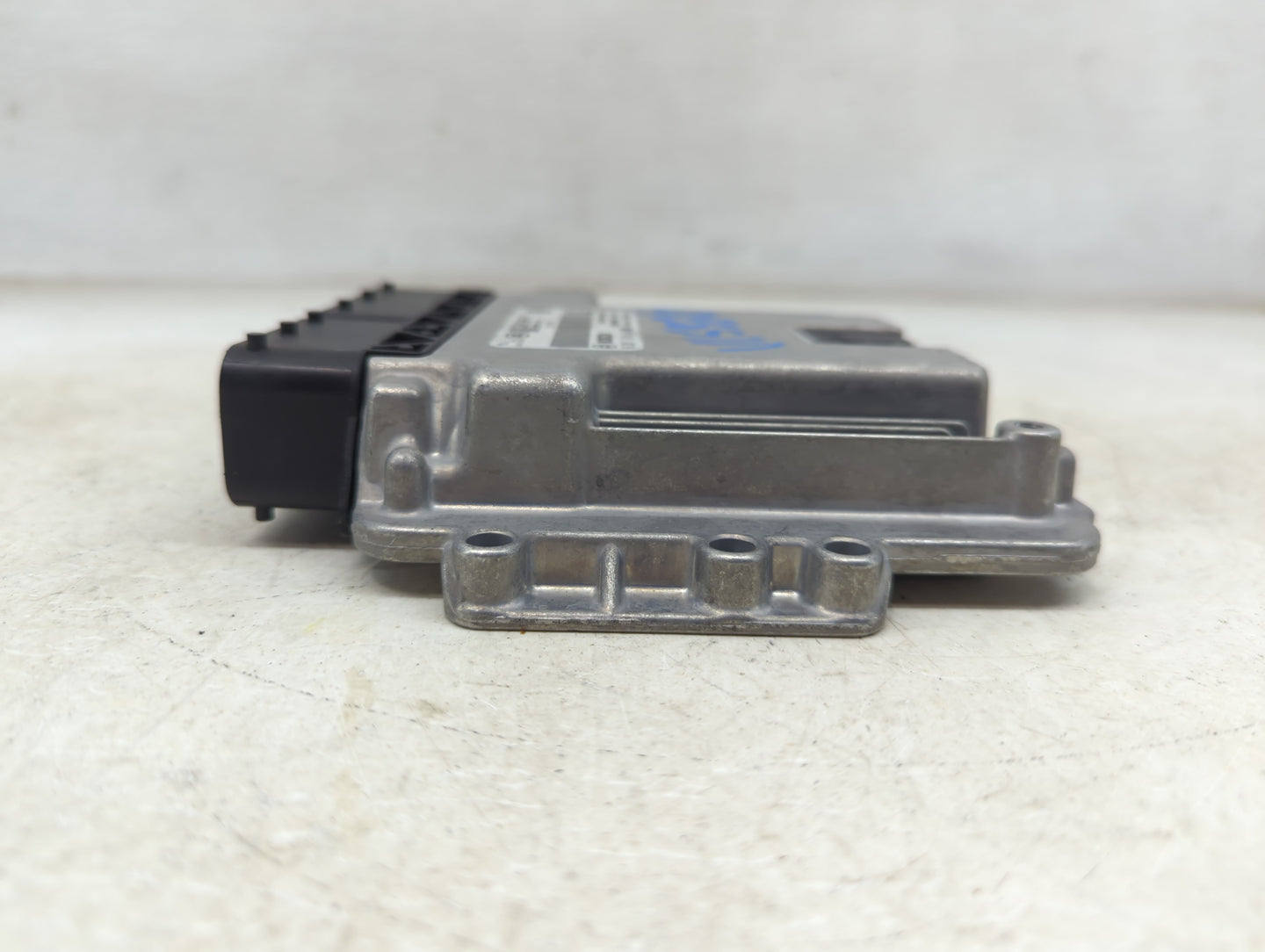 2014-2017 Land Rover Range Rover Evoque PCM Engine Control Computer ECU ECM PCU OEM P/N:EJ32-12B684-MC 0 261 S10 410 Fits OE