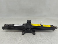 2016 Land Rover Range Rover Sport Spare Scissor Car Jack - Oemusedautoparts1.com