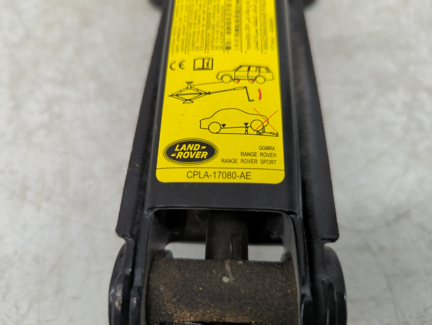 2016 Land Rover Range Rover Sport Spare Scissor Car Jack - Oemusedautoparts1.com