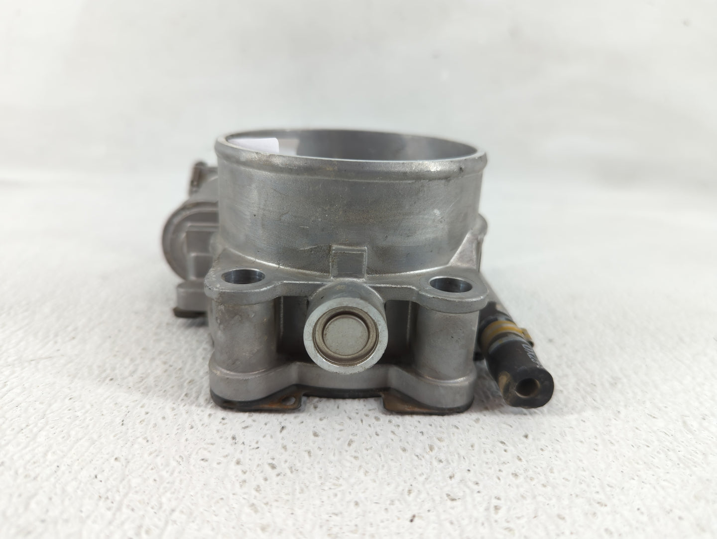 2014-2020 Land Rover Range Rover Sport Throttle Body P/N:DX23-9F991-AB Fits Fits 2013 2014 2015 2016 2017 2018 2019 2020 OEM