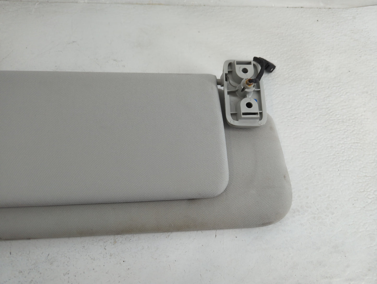 2016-2020 Land Rover Range Rover Sport Sun Visor Shade Replacement Passenger Right Mirror Fits OEM Used Auto Parts - Oemused
