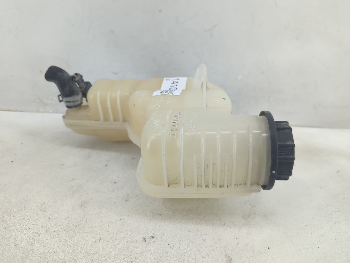 2014 Range Rover Sport Radiator Coolant Overflow Expansion Tank Bottle - Oemusedautoparts1.com
