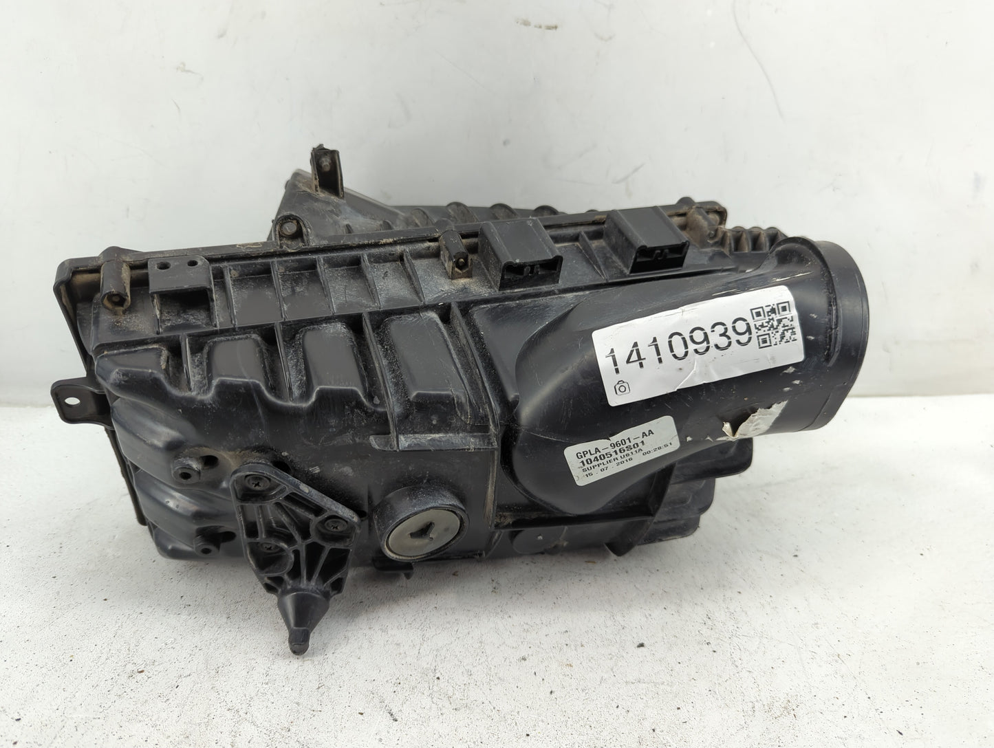 2014-2020 Land Rover Range Rover Sport Air Cleaner Intake-duct Hose Tube - Oemusedautoparts1.com