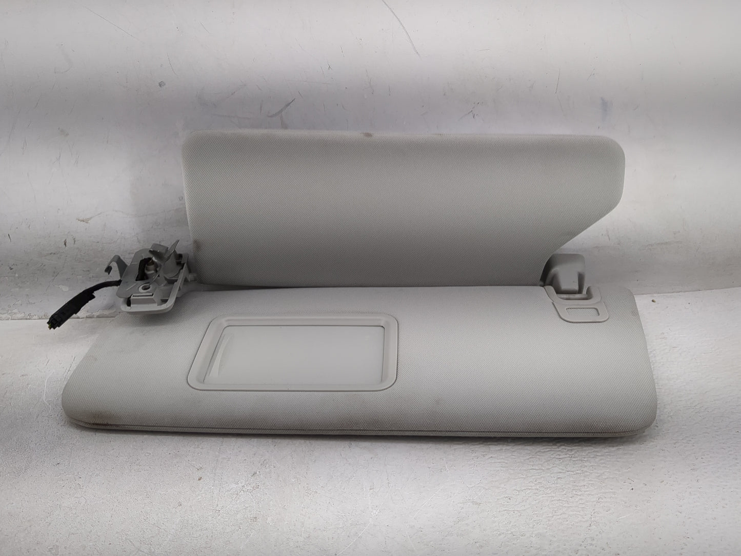 2016-2020 Land Rover Range Rover Sport Sun Visor Shade Replacement Driver Left Mirror Fits OEM Used Auto Parts - Oemusedauto
