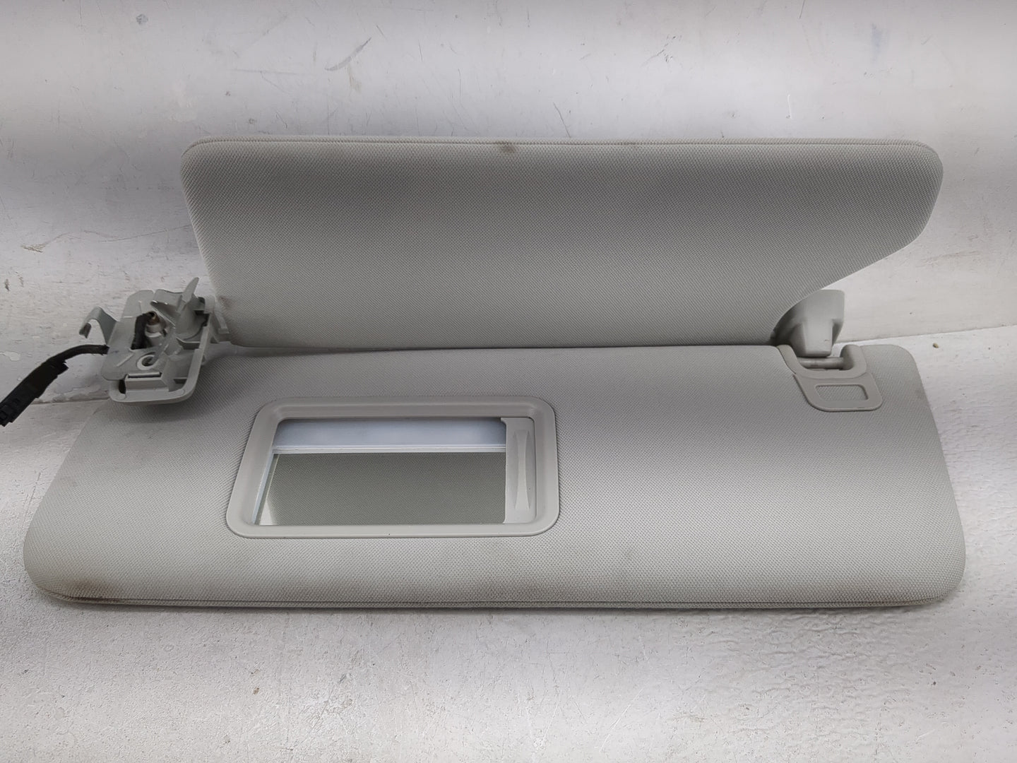 2016-2020 Land Rover Range Rover Sport Sun Visor Shade Replacement Driver Left Mirror Fits OEM Used Auto Parts - Oemusedauto