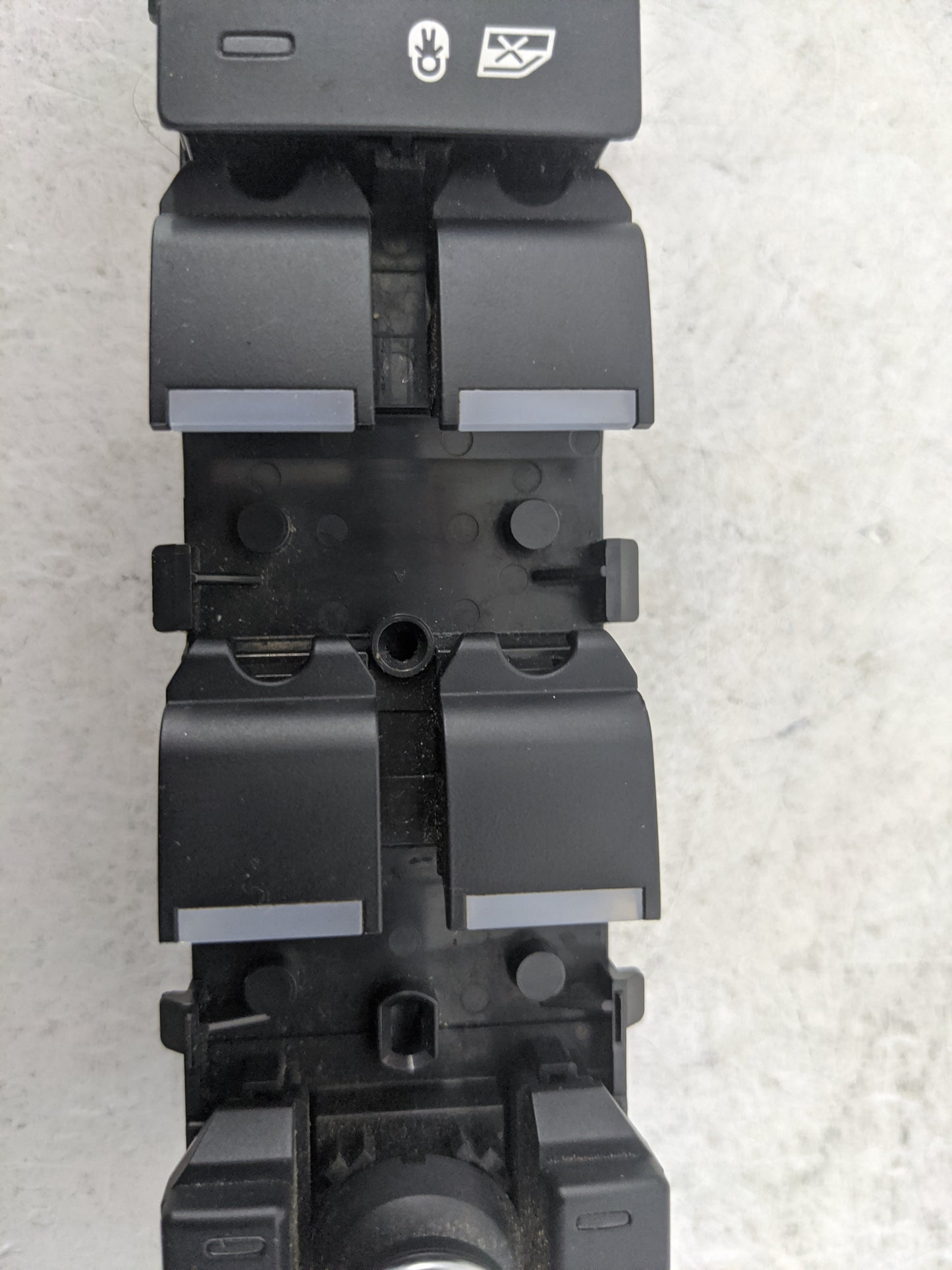 2014-2017 Land Rover Range Rover Sport Master Power Window Switch Replacement Driver Side Left Fits Fits 2013 2014 2015 2016