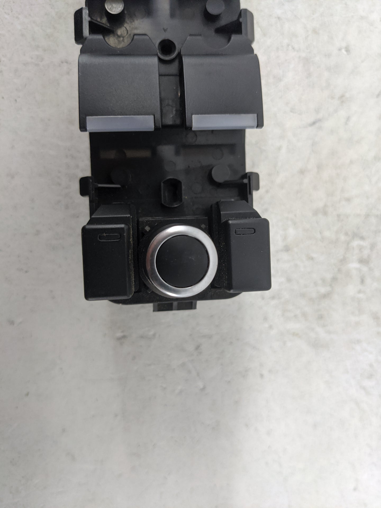 2014-2017 Land Rover Range Rover Sport Master Power Window Switch Replacement Driver Side Left Fits Fits 2013 2014 2015 2016