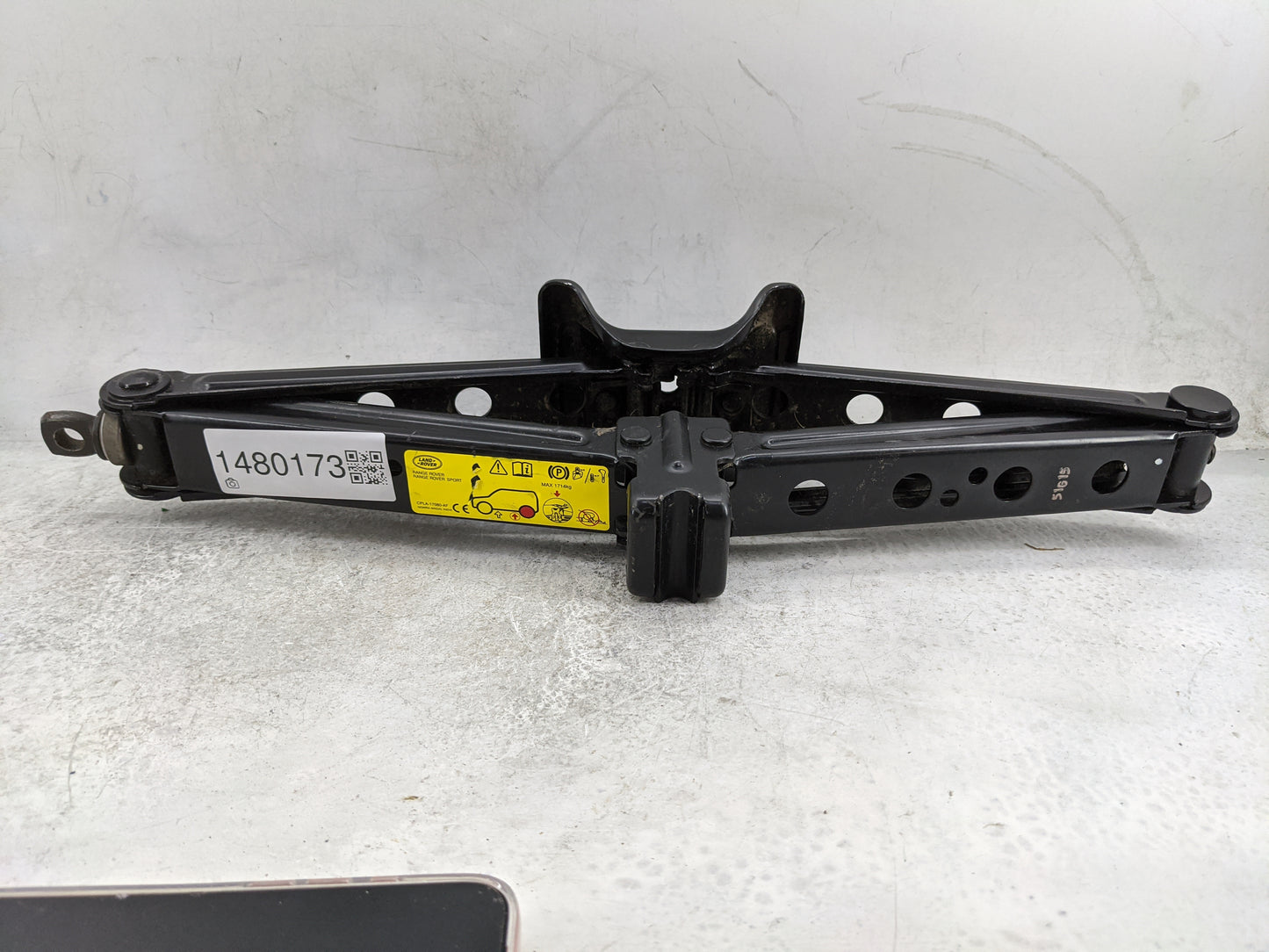 2016 Land Rover Range Rover Sport Spare Scissor Car Jack Black - Oemusedautoparts1.com