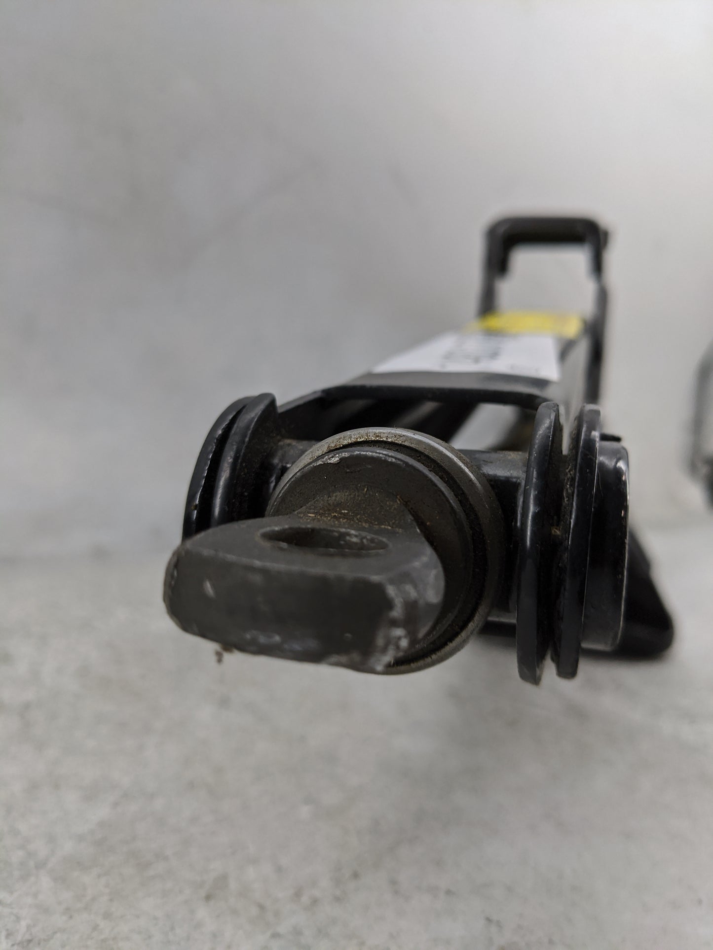 2016 Land Rover Range Rover Sport Spare Scissor Car Jack Black - Oemusedautoparts1.com