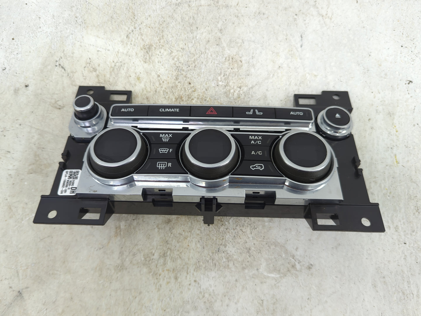 2016 Land Rover Range Rover Sport Climate Control Module Temperature AC/Heater Replacement P/N:BJ32-18C858-DH 6H22-19C733-3D