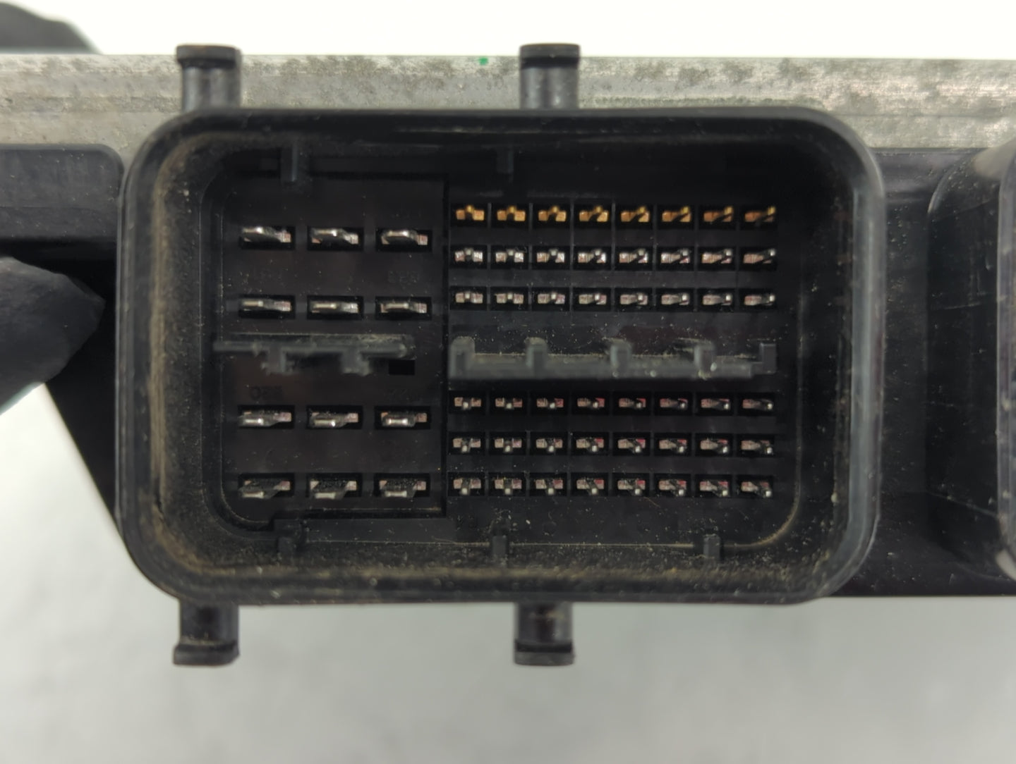 2015-2017 Lexus Ct200h PCM Engine Control Computer ECU ECM PCU OEM P/N:89661-76160 Fits Fits 2015 2016 2017 OEM Used Auto Pa