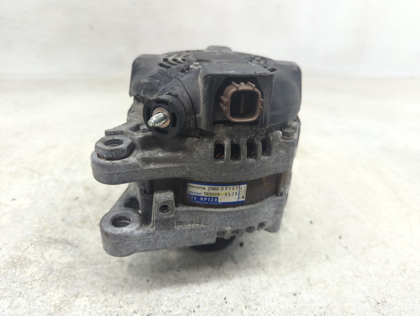 2016 Lexus Es350 Alternator Replacement Generator Charging Assembly Engine OEM P/N:27060-0P151 Fits OEM Used Auto Parts - Oe