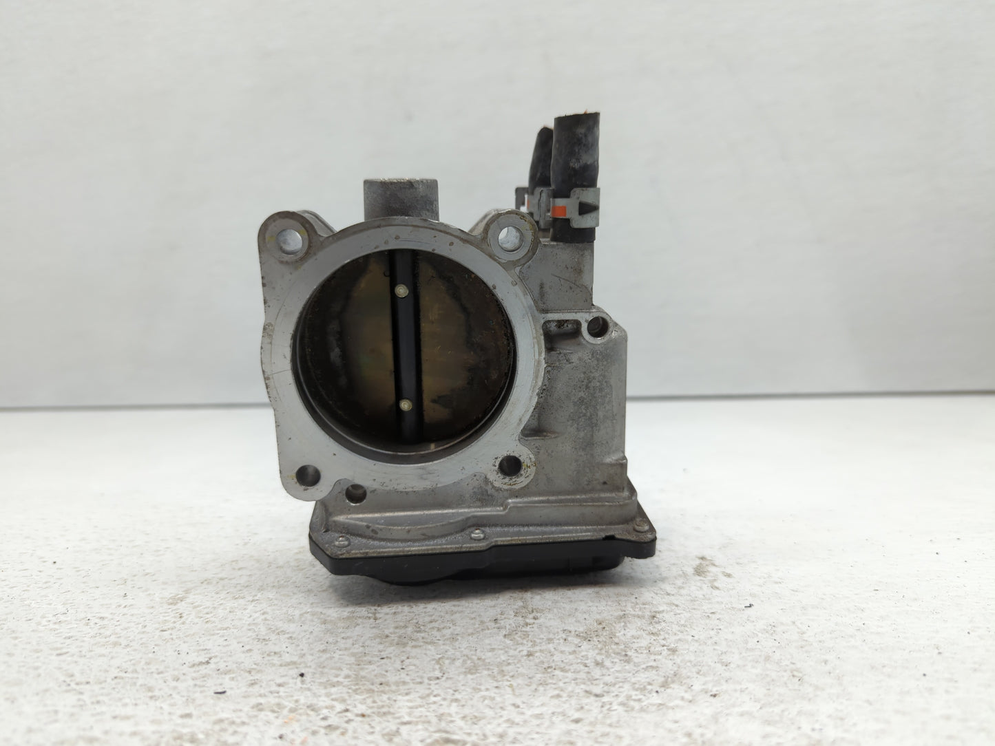 2007-2018 Lexus Es350 Throttle Body P/N:22030-0P050 Fits OEM Used Auto Parts - Oemusedautoparts1.com