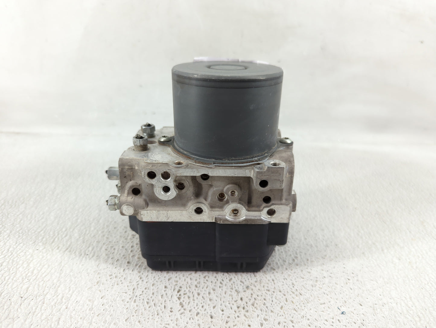 2016 Lexus Is200t ABS Pump Control Module Replacement P/N:89541-53420 44540-53430 Fits OEM Used Auto Parts - Oemusedautopart