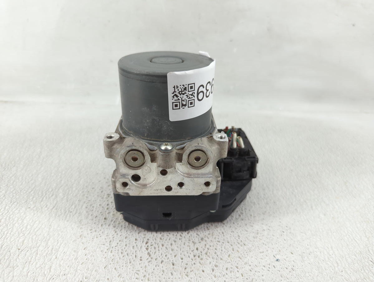 2016 Lexus Is200t Anti-Lock Brake ABS Pump Module Actuator OEM P/N:89541-53420 44540-53430 Fits OEM Used Auto Parts - Oemuse