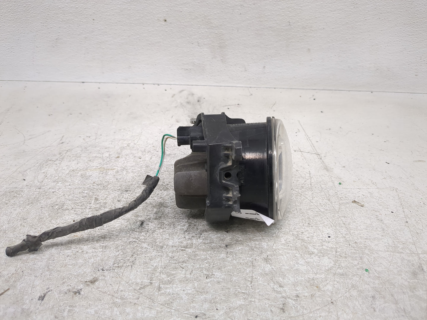 2016-2016 Lexus Is200t Passenger Right Oem Fog Light Lamp - Oemusedautoparts1.com