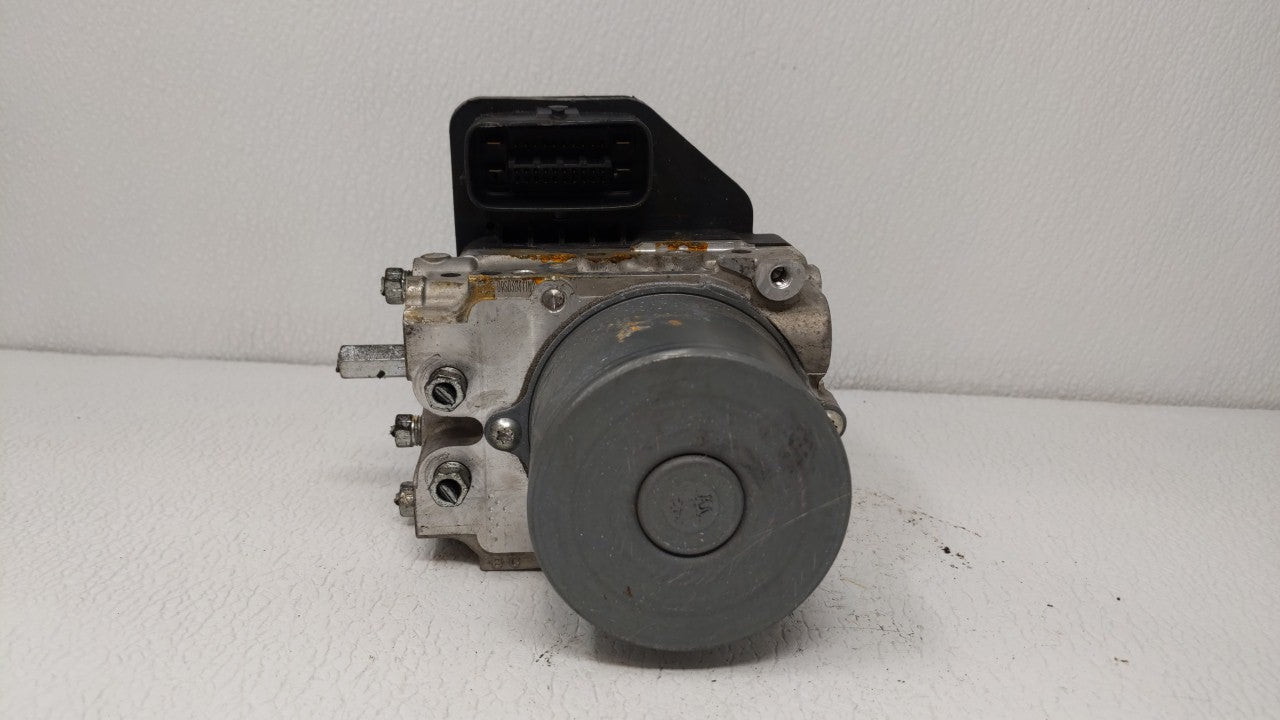 2016 Lexus Is200t ABS Pump Control Module Replacement P/N:44540-53430 89541-53420 Fits OEM Used Auto Parts - Oemusedautopart
