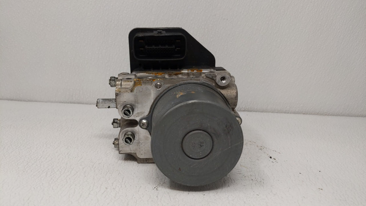 2016 Lexus Is200t Anti-Lock Brake ABS Pump Module Actuator OEM P/N:44540-53430 89541-53420 Fits OEM Used Auto Parts - Oemuse