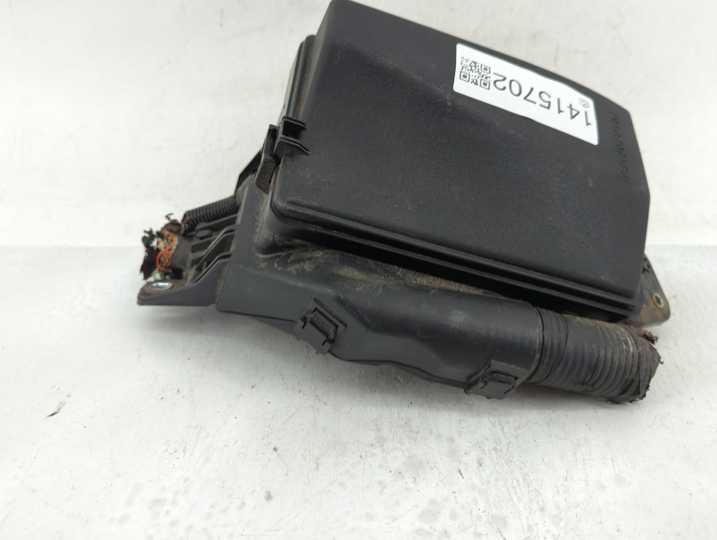 2016-2017 Lexus Is200t Fusebox Fuse Box Panel Relay Module P/N:82662-53271 Fits Fits 2014 2015 2016 2017 2018 2019 OEM Used 